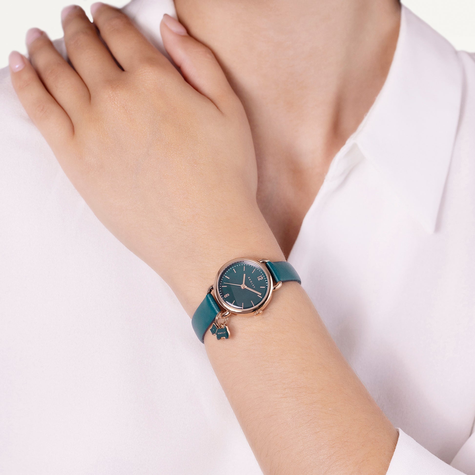 Bishops Lane Mini Charm With Leather Strap Teal - RY21932A | Radley London on sale